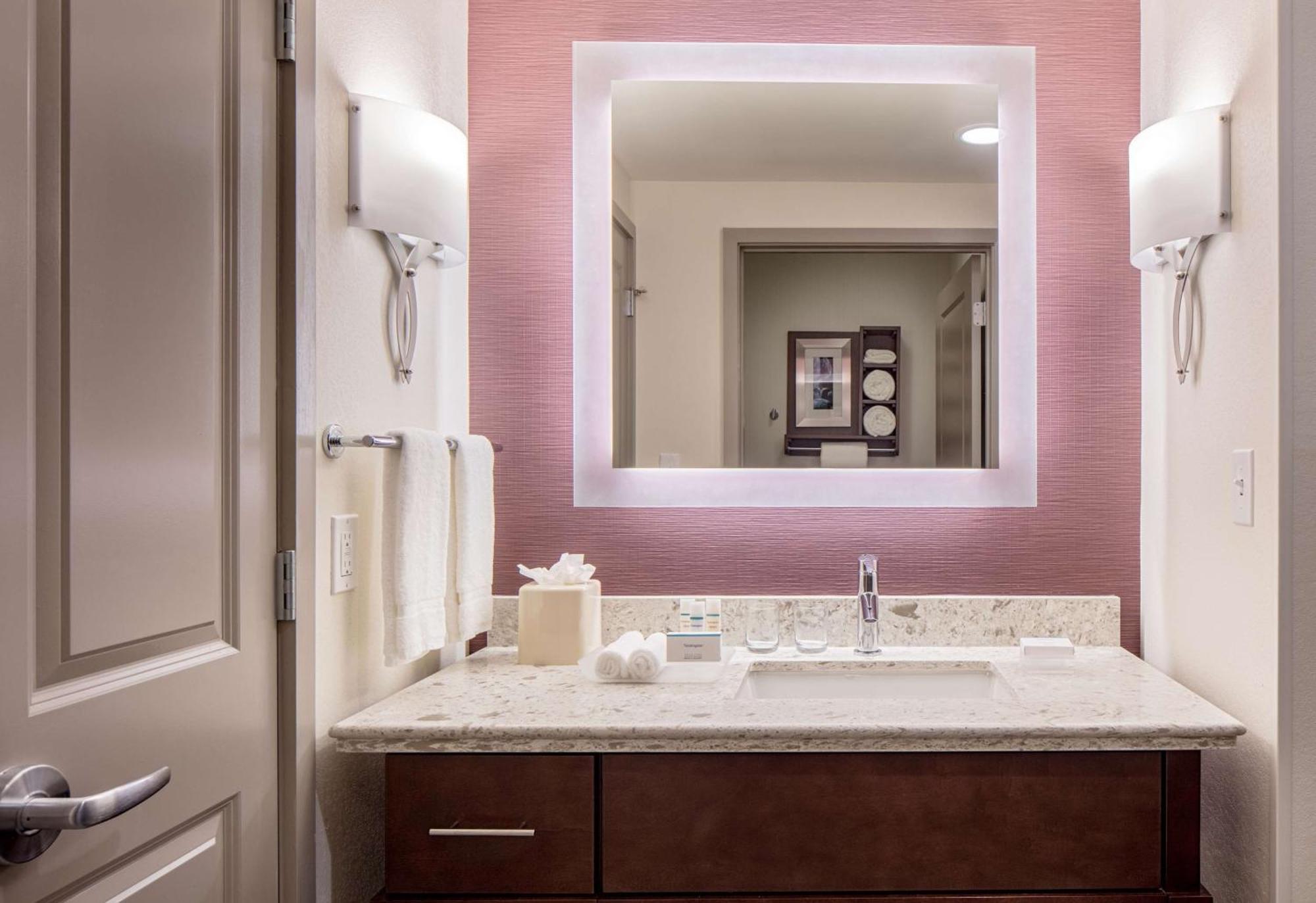 Homewood Suites By Hilton New Orleans French Quarter Buitenkant foto